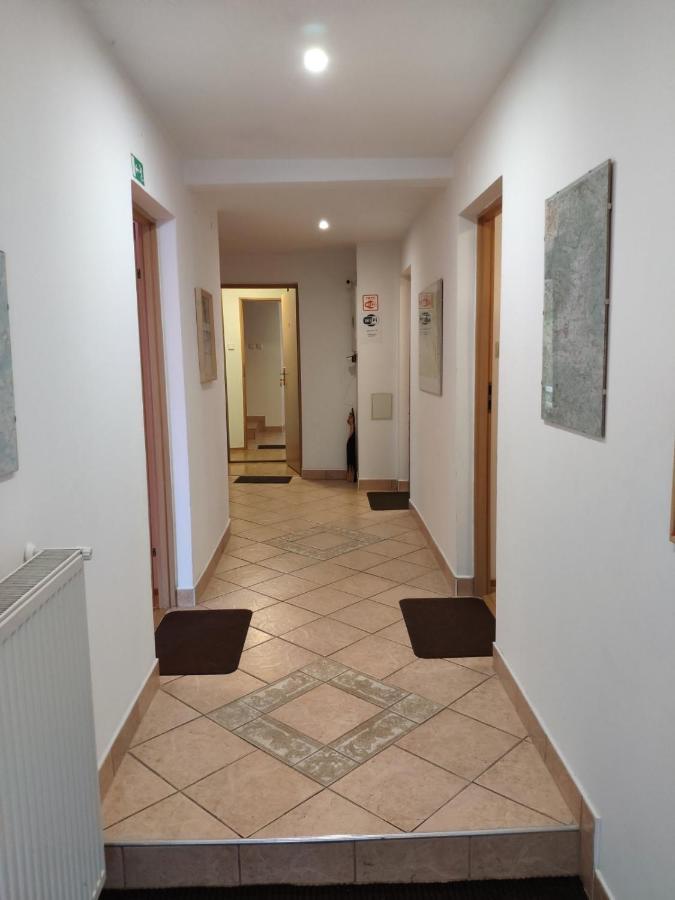 Hotel Penzion Roal Pieniny Spisska Stara Ves Exteriér fotografie